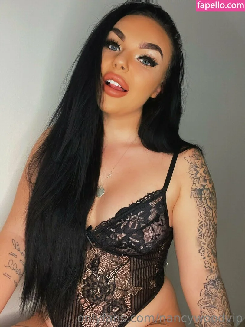 itsnancywoodfree Onlyfans Photo Gallery 