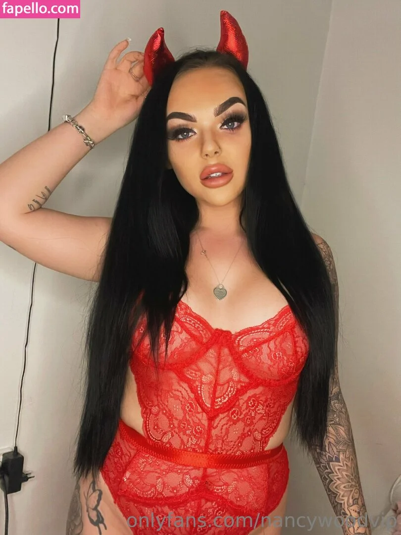 itsnancywoodfree Onlyfans Photo Gallery 