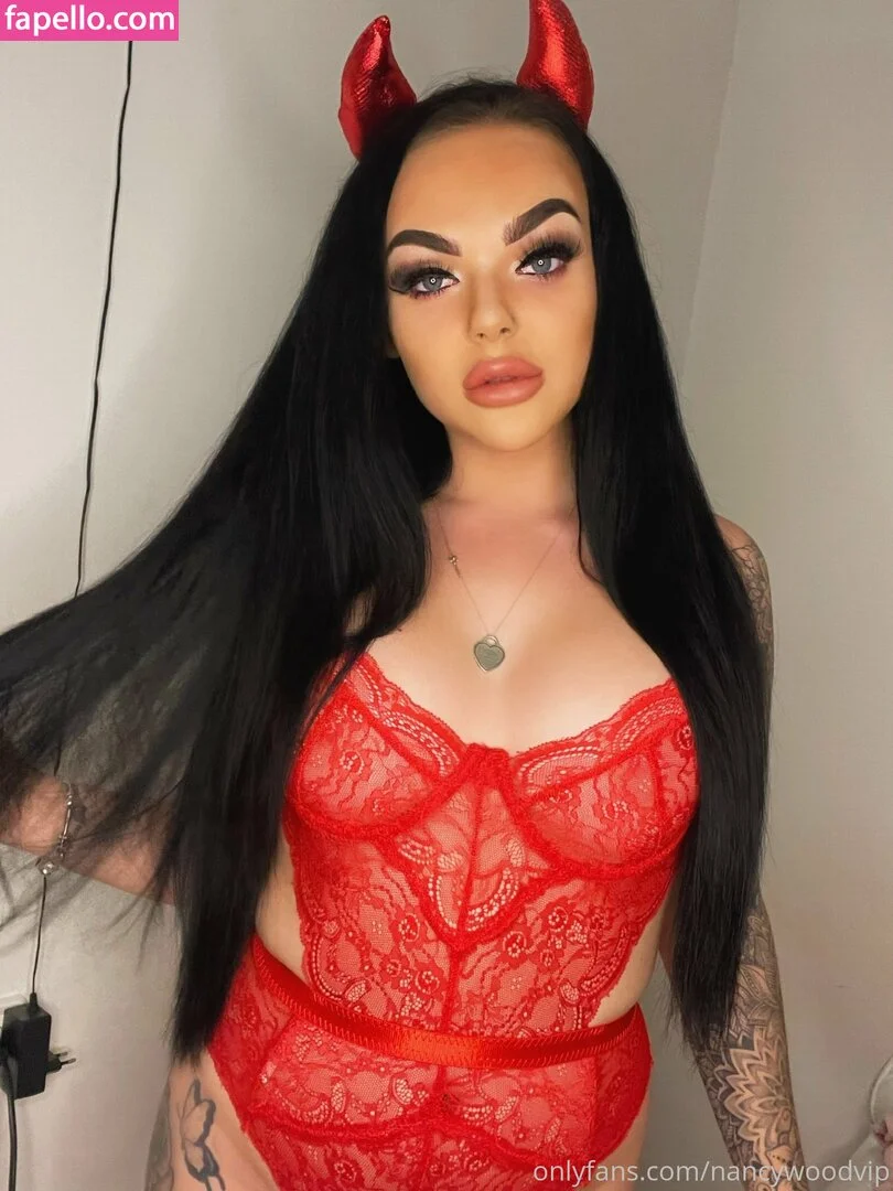 itsnancywoodfree Onlyfans Photo Gallery 