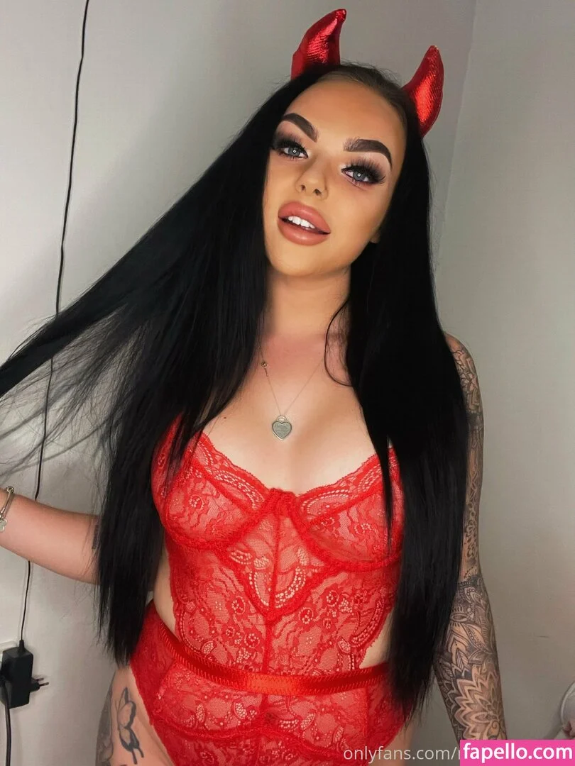 itsnancywoodfree Onlyfans Photo Gallery 