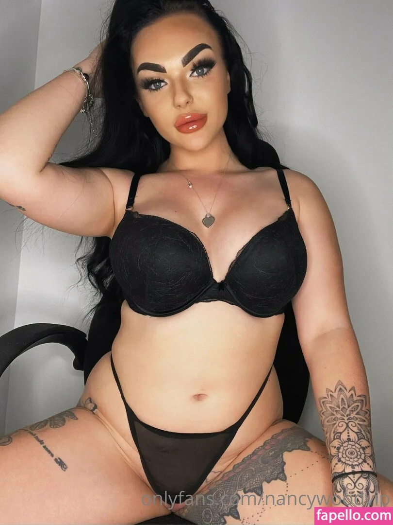 itsnancywoodfree Onlyfans Photo Gallery 