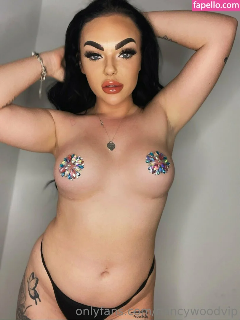 itsnancywoodfree Onlyfans Photo Gallery 