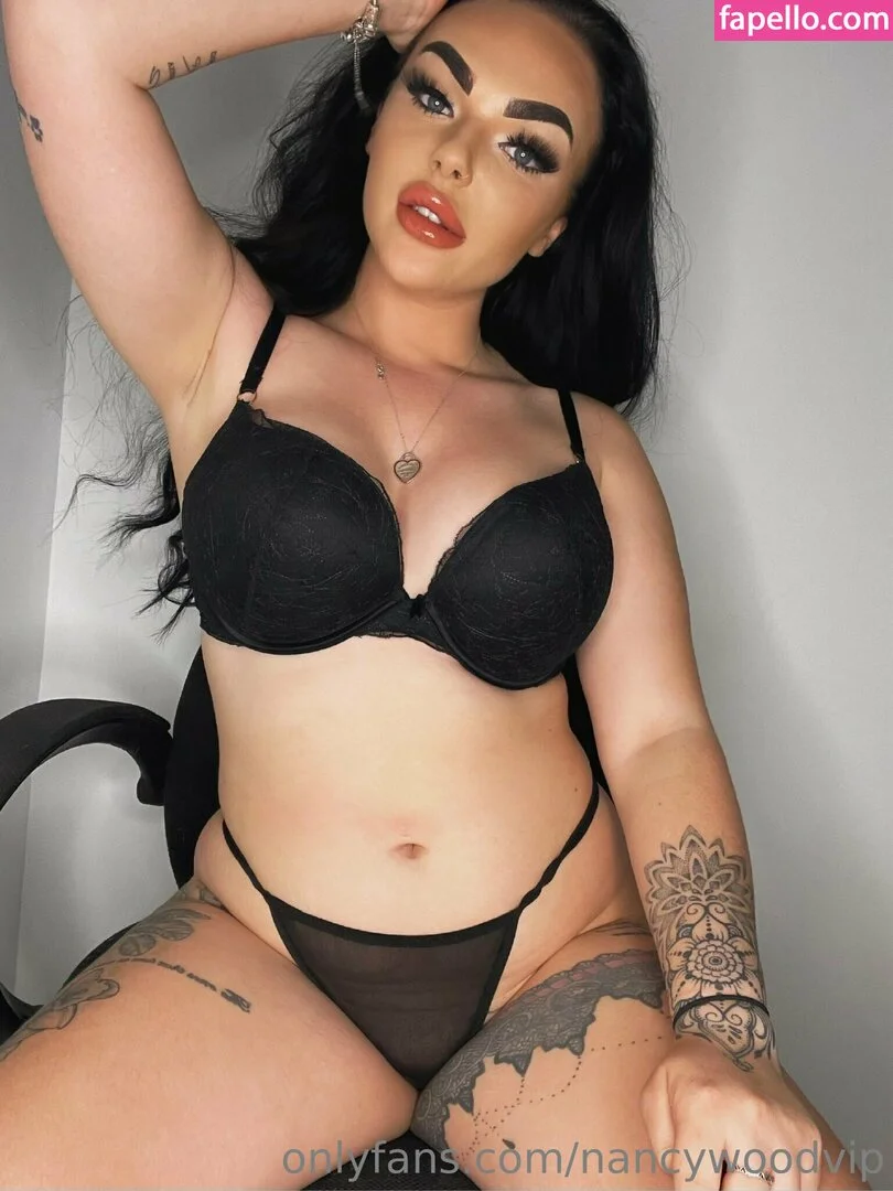 itsnancywoodfree Onlyfans Photo Gallery 