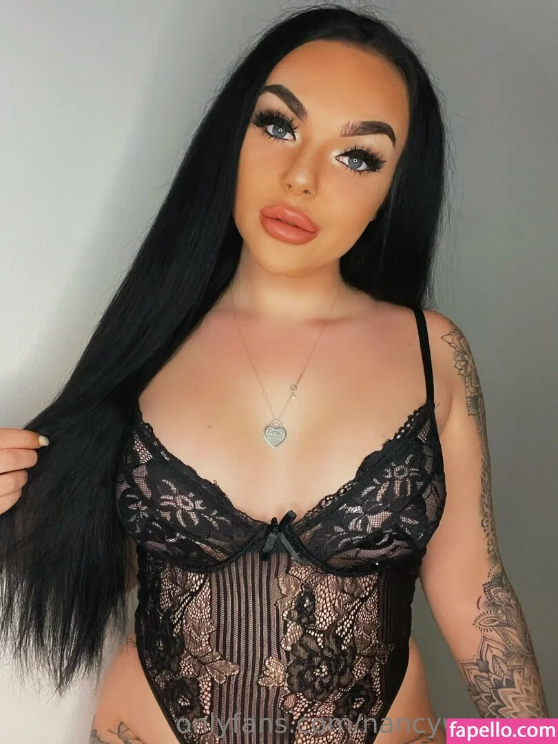 itsnancywoodfree Onlyfans Photo Gallery 