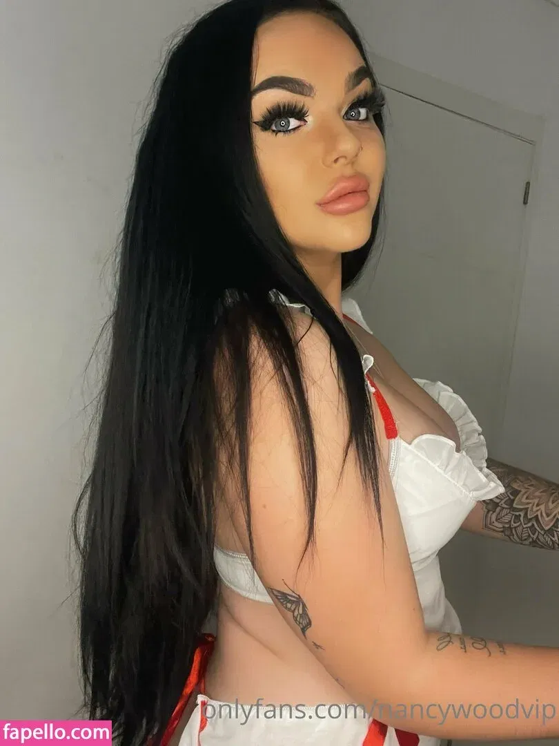 itsnancywoodfree Onlyfans Photo Gallery 