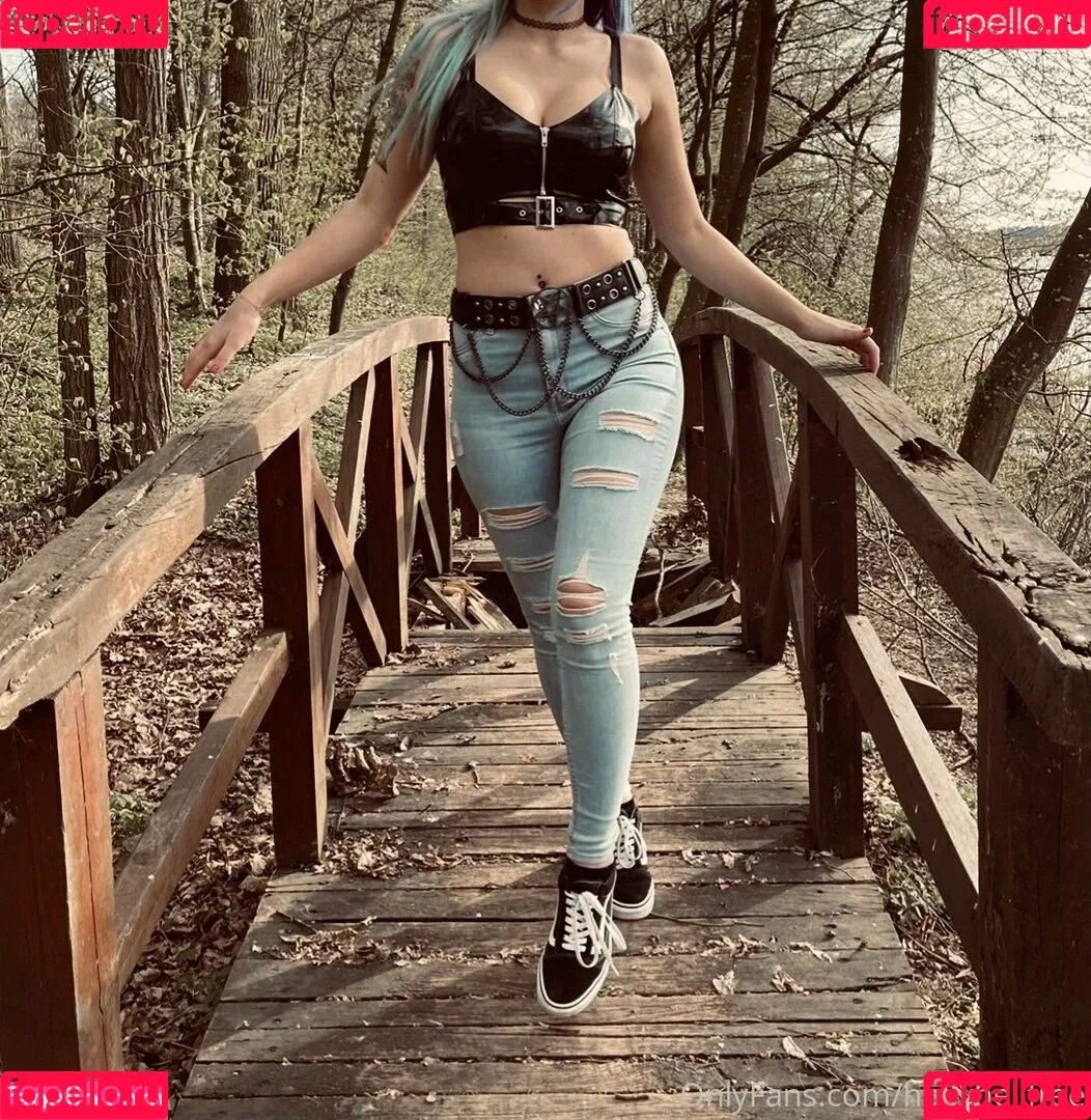 hollyhellfree Onlyfans Photo Gallery 