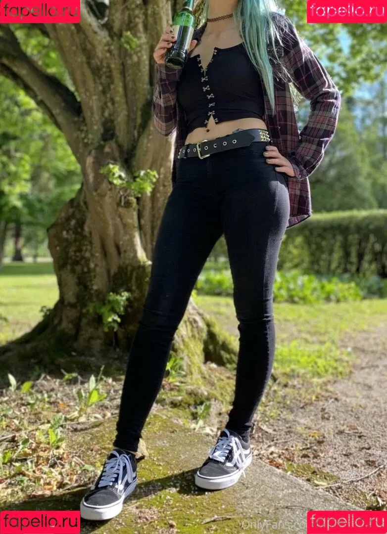hollyhellfree Onlyfans Photo Gallery 