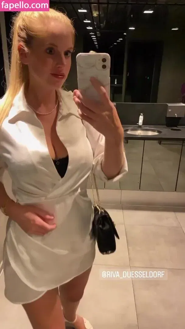 Miss.Sophy Onlyfans Photo Gallery 