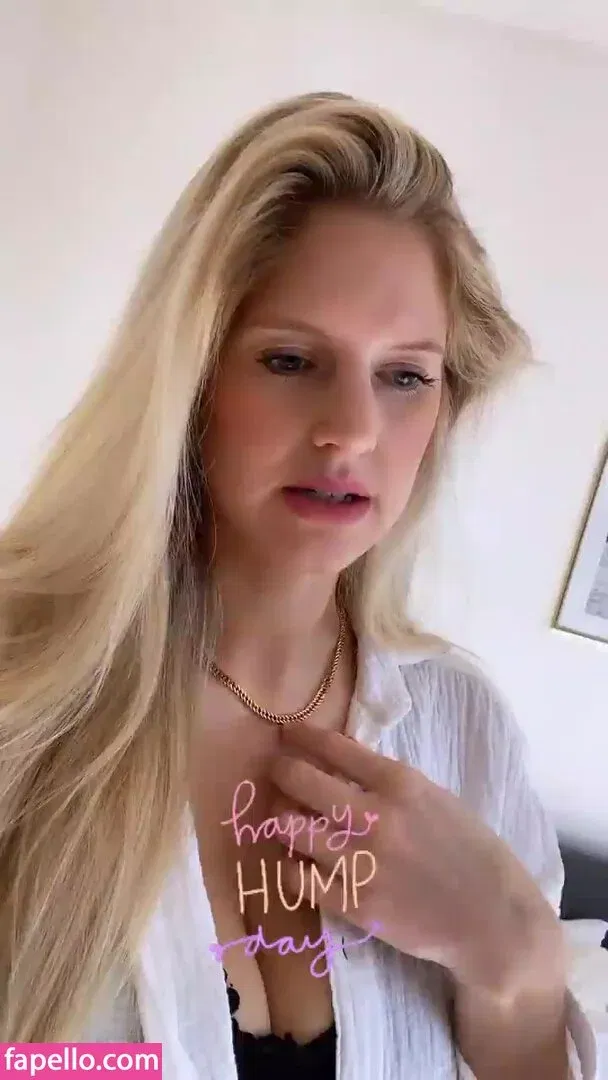 Miss.Sophy Onlyfans Photo Gallery 