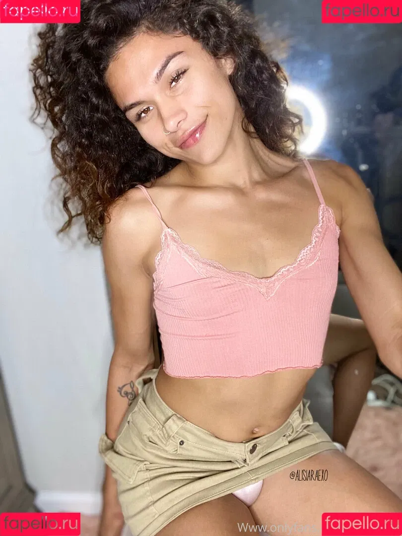 alisiaraee Onlyfans Photo Gallery 
