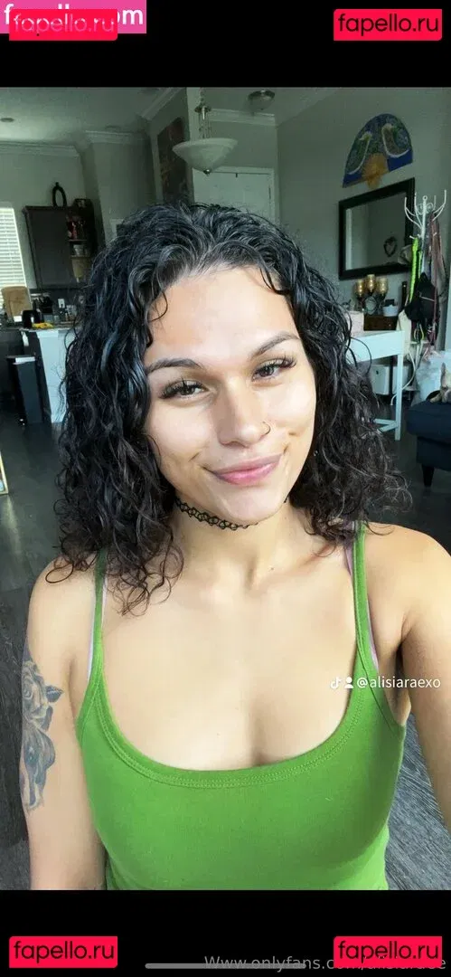 alisiaraee Onlyfans Photo Gallery 