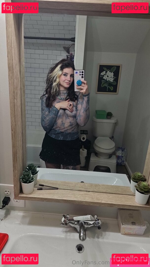 karinakassidy / kassidyisconfused Onlyfans Photo Gallery 