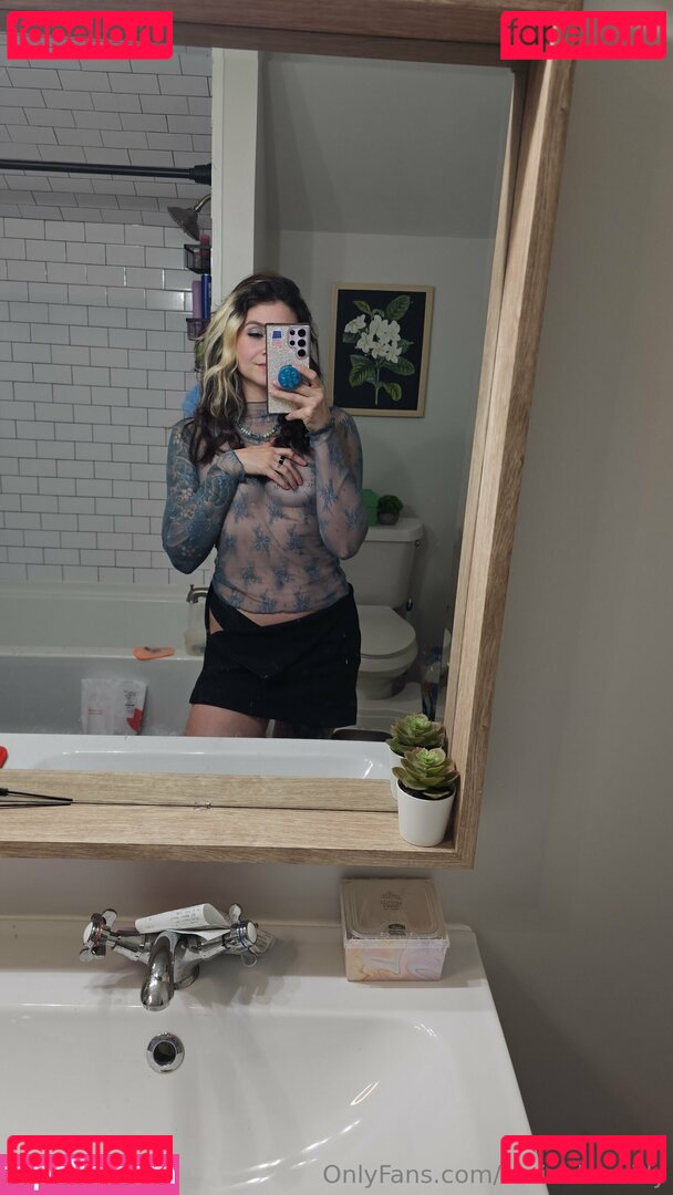 karinakassidy / kassidyisconfused Onlyfans Photo Gallery 