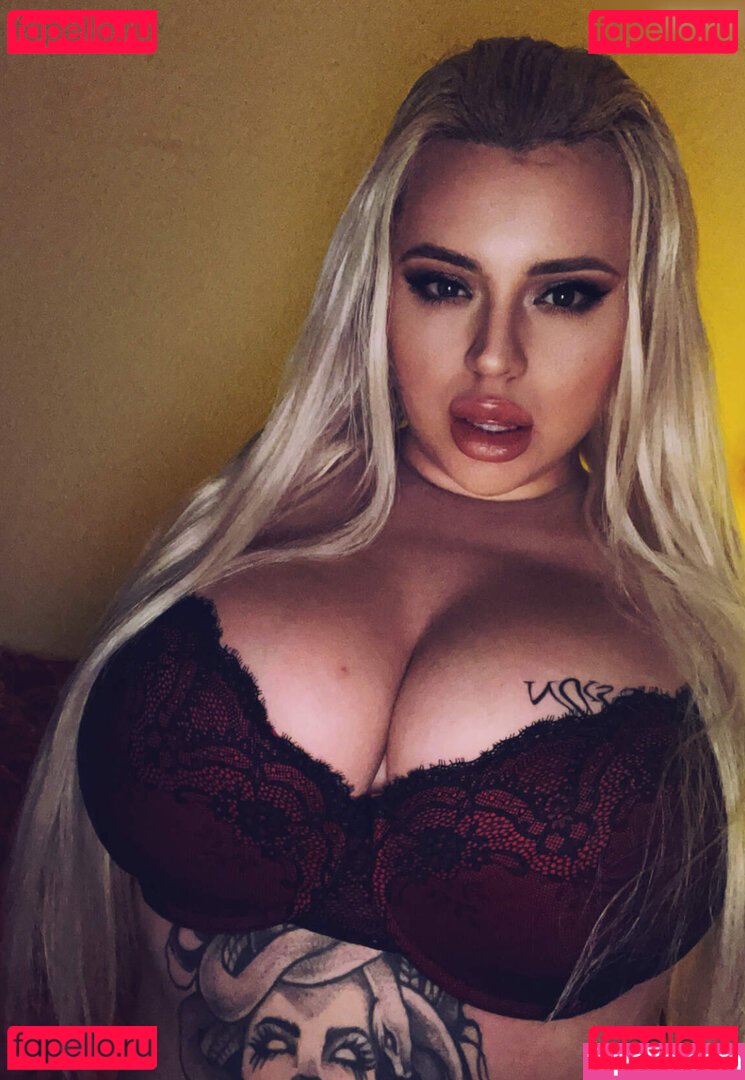 Meduzxa Onlyfans Photo Gallery 