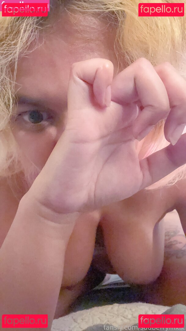 Suuberrymxlk Onlyfans Photo Gallery 