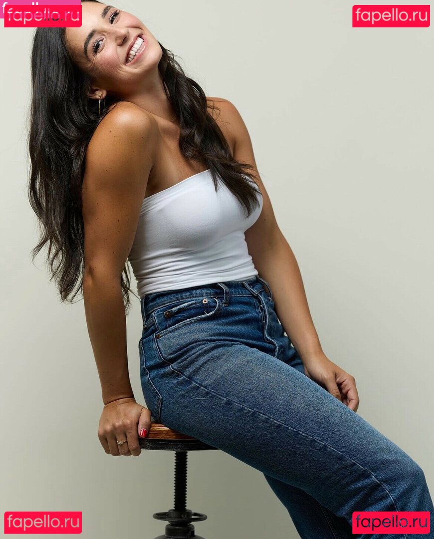 Ashley ShahAhmadi / ashleyshahahmadi Onlyfans Photo Gallery 