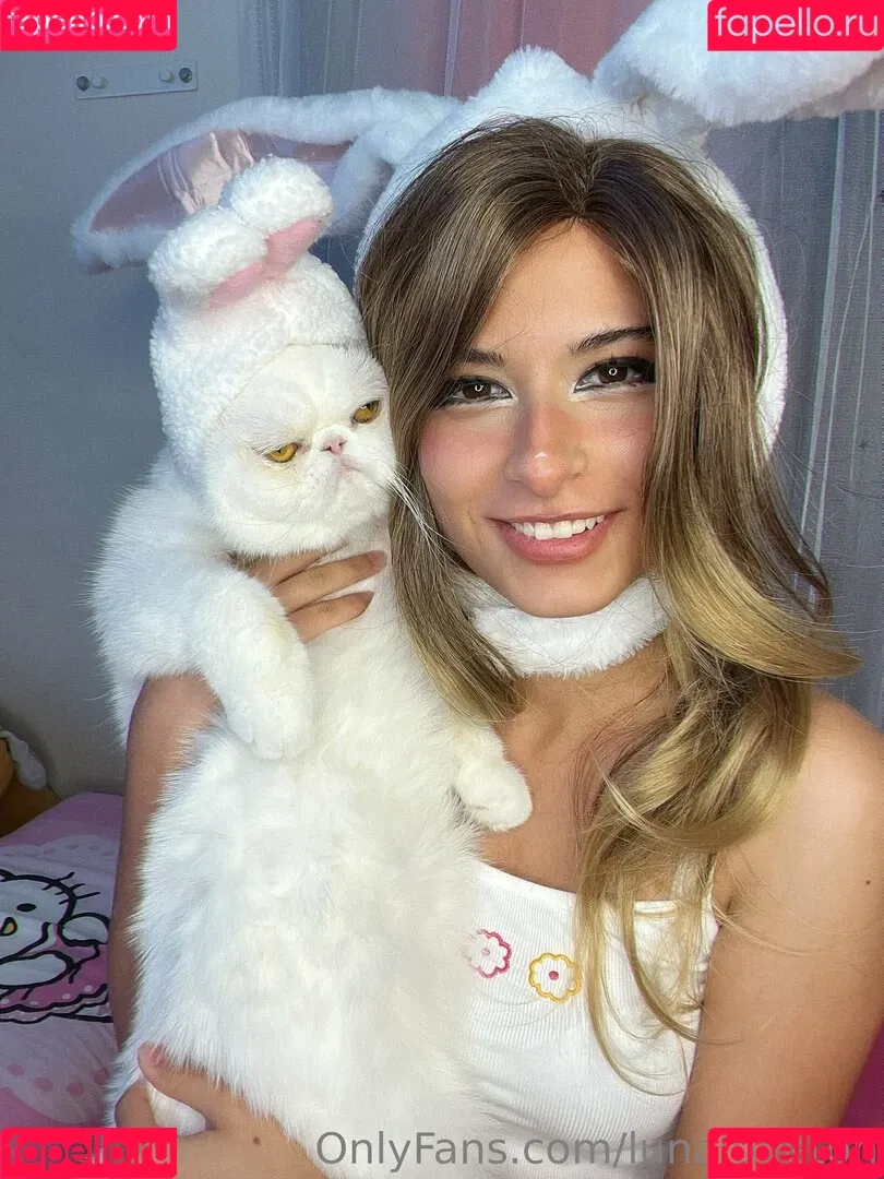 Lunaloveton Onlyfans Photo Gallery 