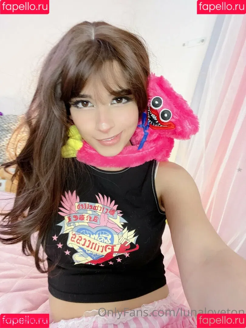 Lunaloveton Onlyfans Photo Gallery 