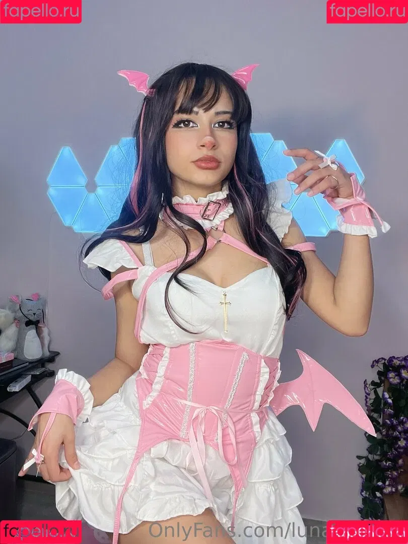 Lunaloveton Onlyfans Photo Gallery 