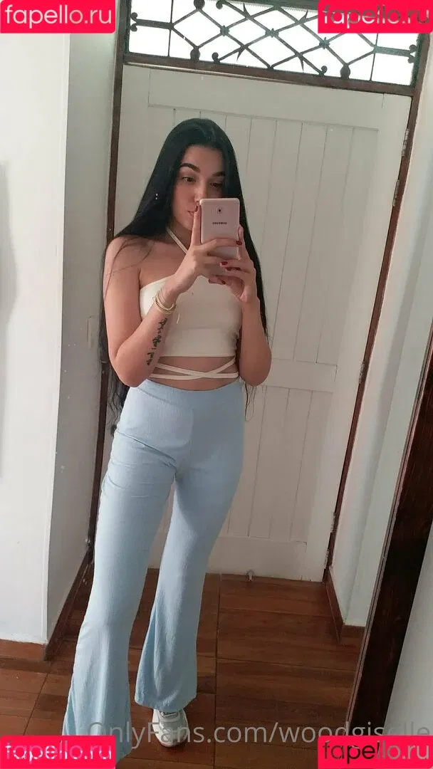 woodgiselle Onlyfans Photo Gallery 