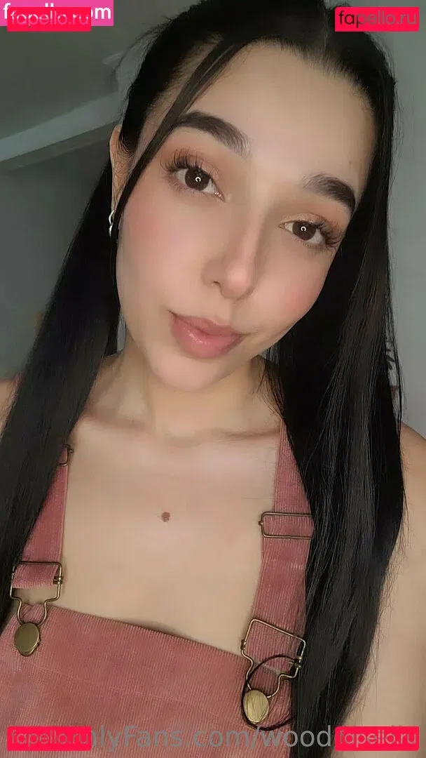 woodgiselle Onlyfans Photo Gallery 