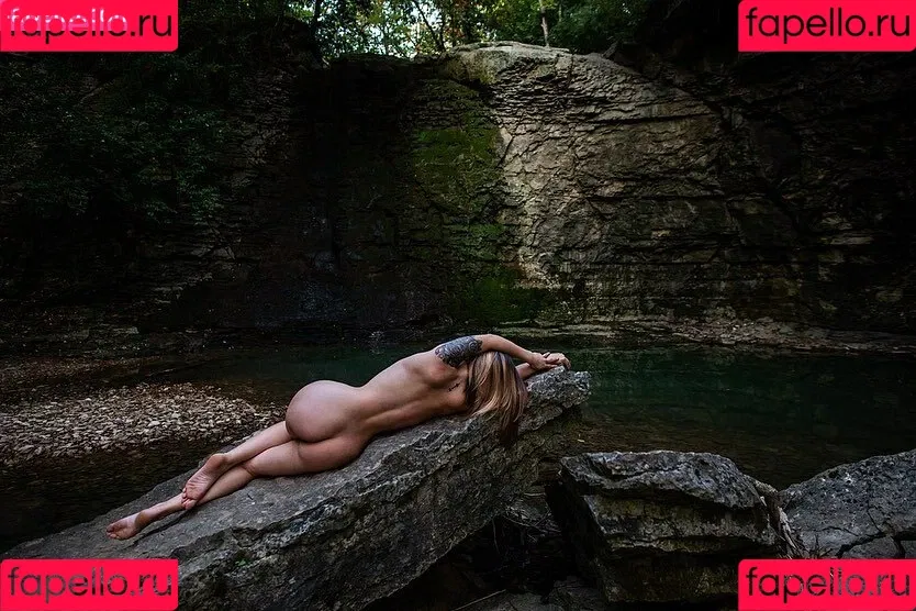 aahitskat Onlyfans Photo Gallery 