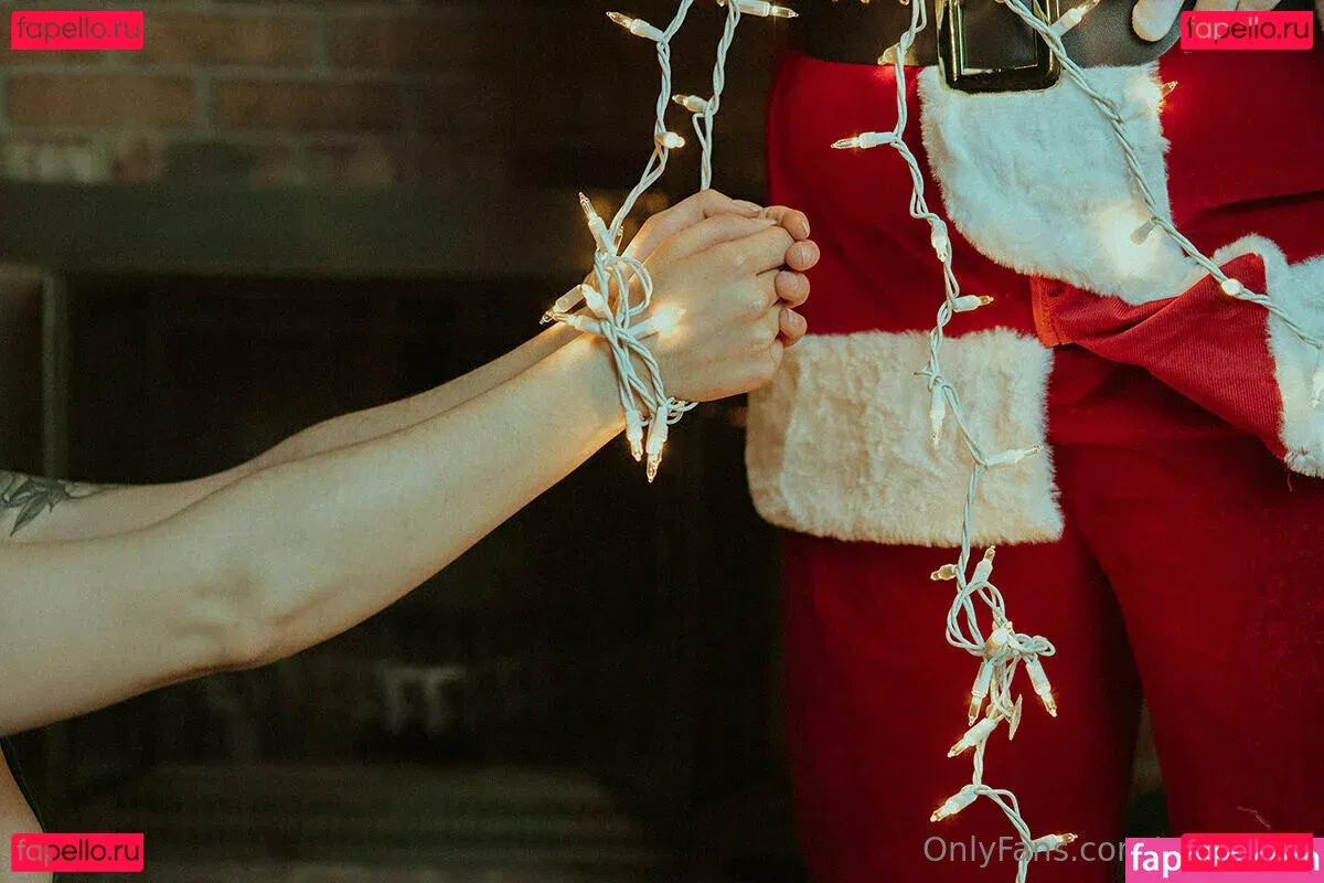 aahitskat Onlyfans Photo Gallery 