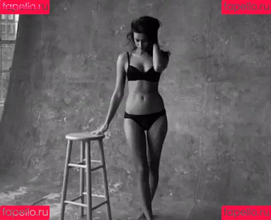 Irina Shayk Onlyfans Photo Gallery 