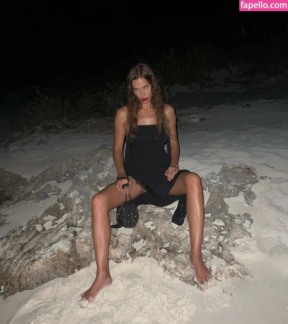 Irina Shayk Onlyfans Photo Gallery 