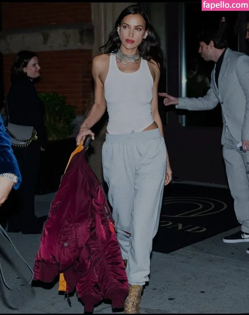 Irina Shayk Onlyfans Photo Gallery 