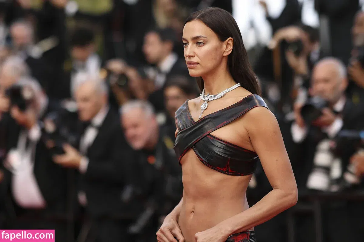 Irina Shayk Onlyfans Photo Gallery 