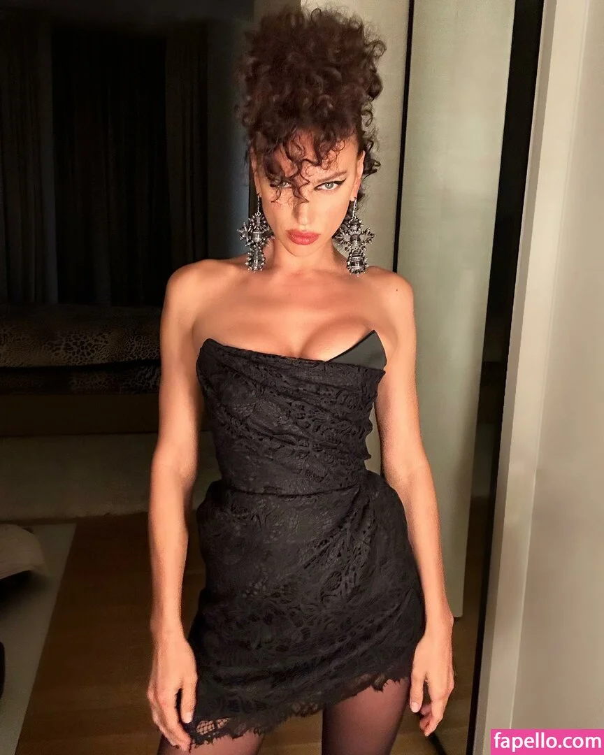 Irina Shayk Onlyfans Photo Gallery 
