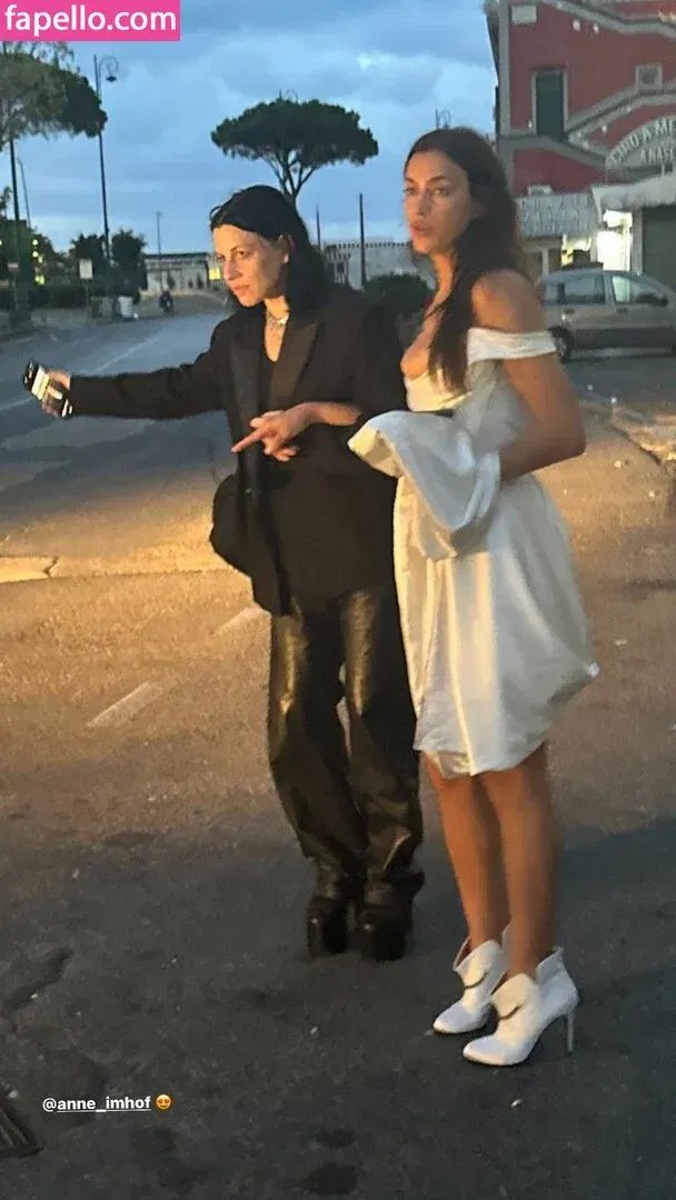 Irina Shayk Onlyfans Photo Gallery 