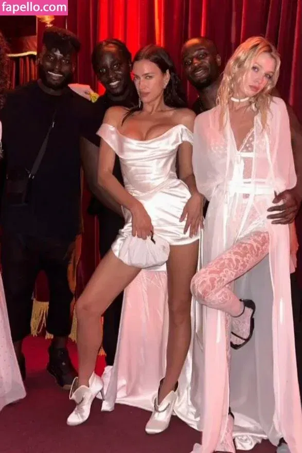 Irina Shayk Onlyfans Photo Gallery 