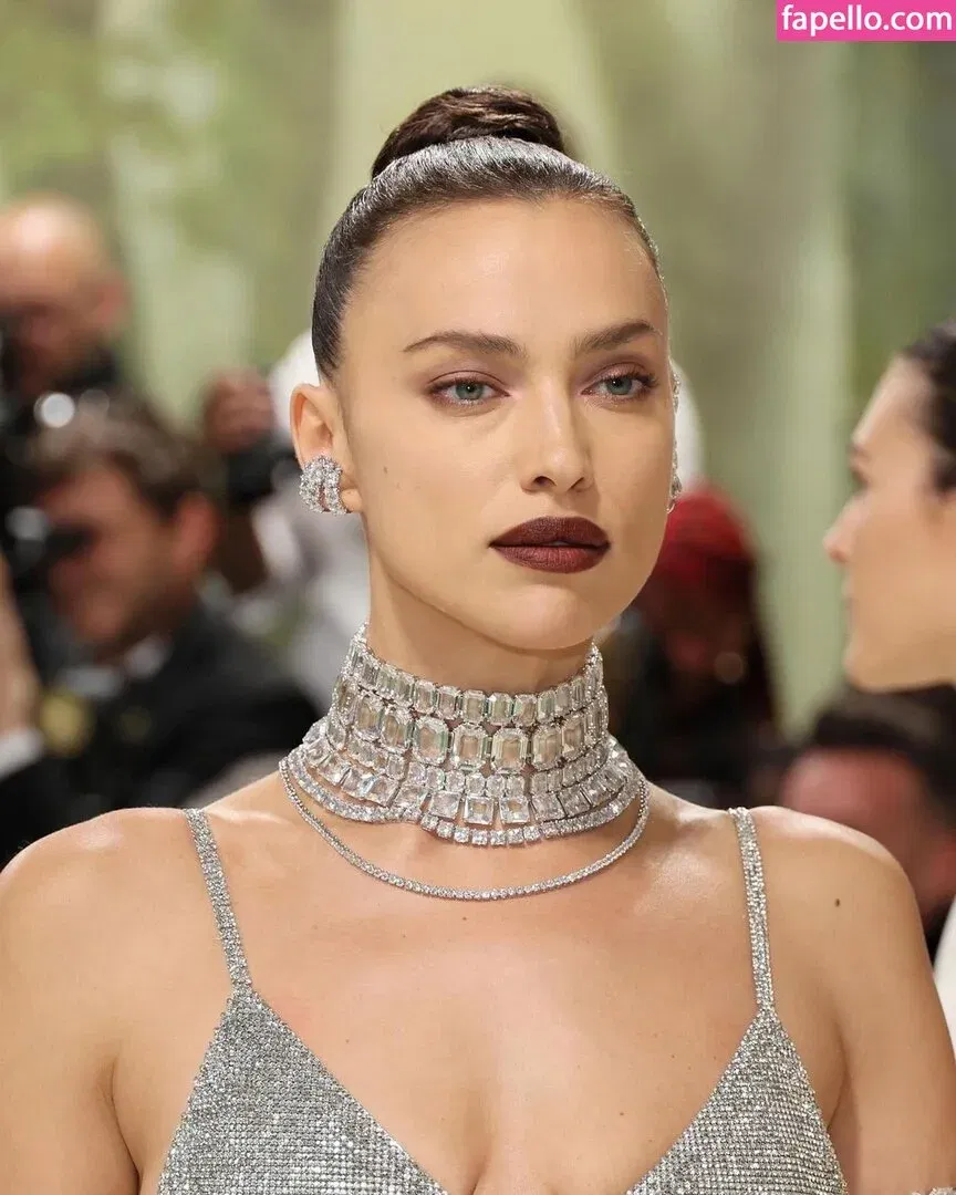 Irina Shayk Onlyfans Photo Gallery 