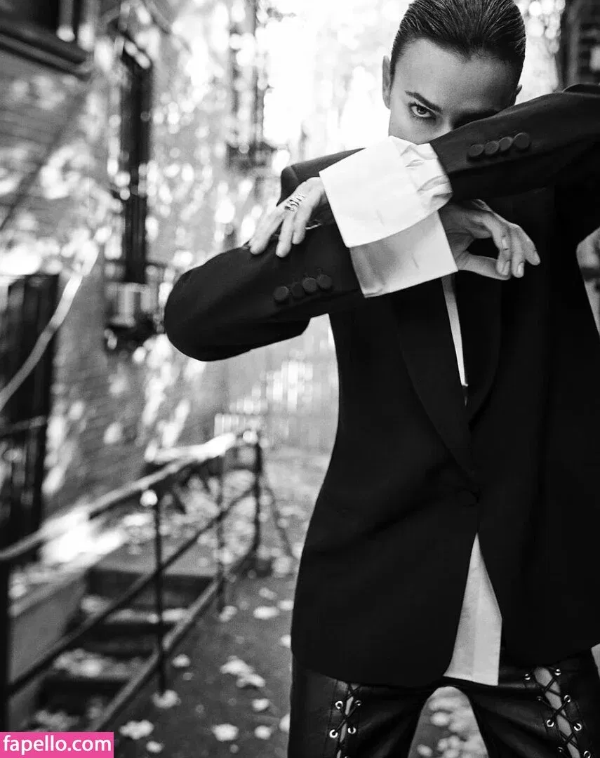 Irina Shayk Onlyfans Photo Gallery 