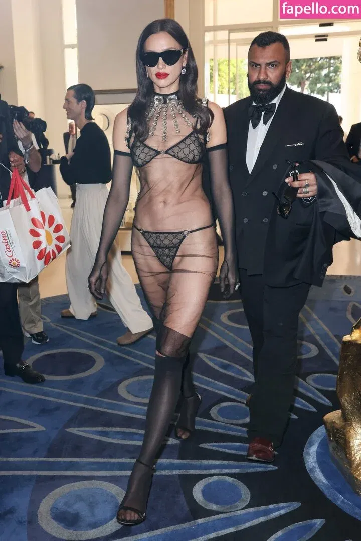 Irina Shayk Onlyfans Photo Gallery 