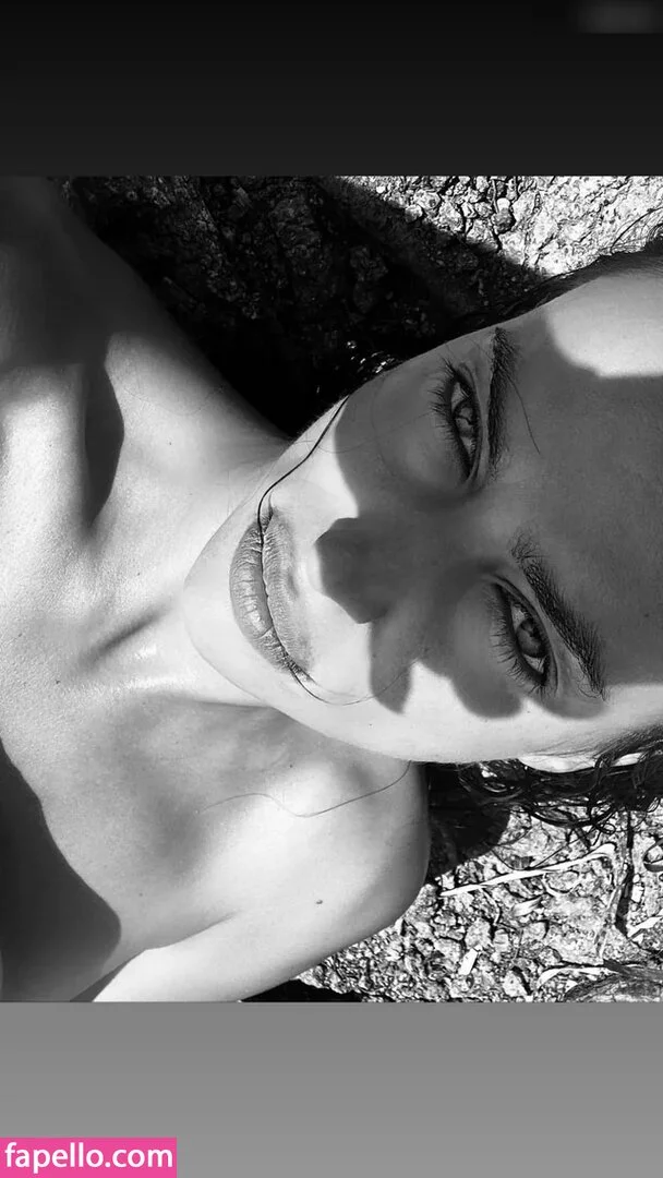 Irina Shayk Onlyfans Photo Gallery 