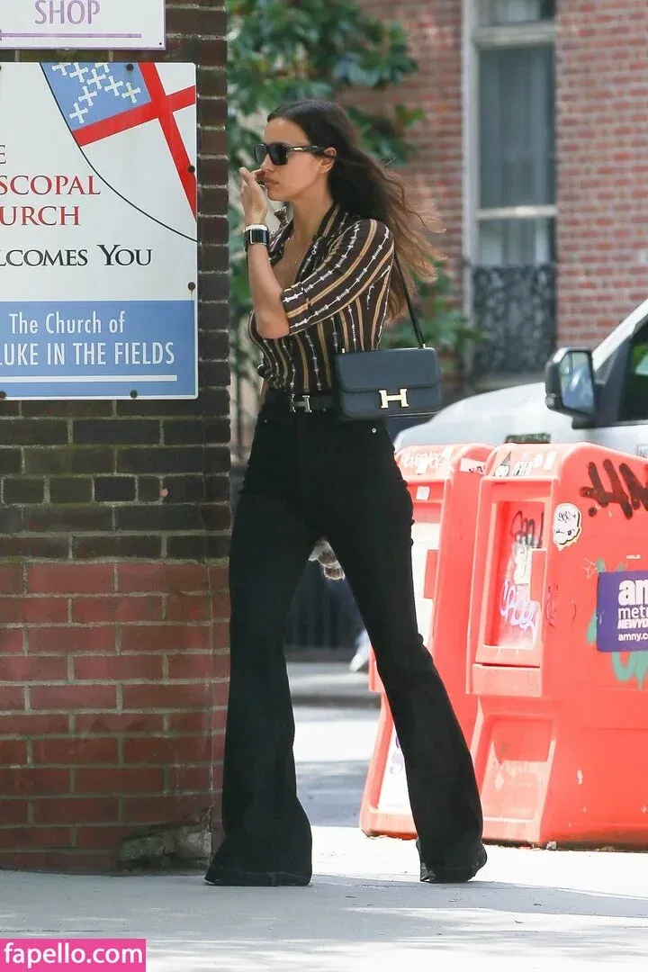 Irina Shayk Onlyfans Photo Gallery 