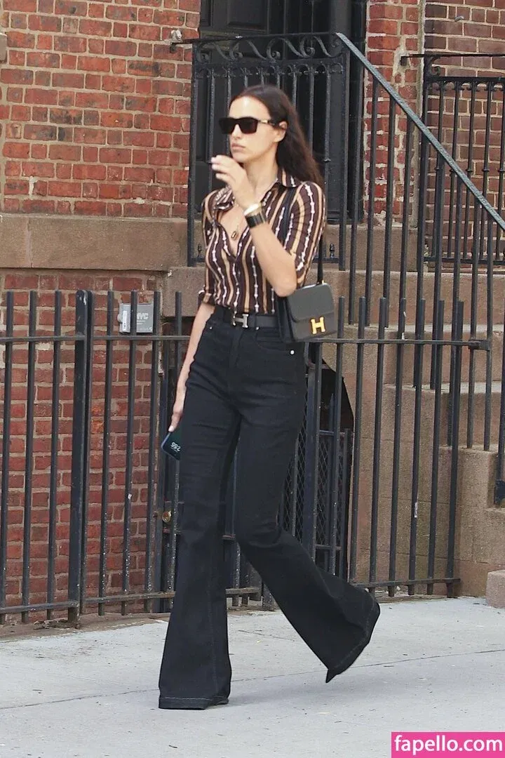 Irina Shayk Onlyfans Photo Gallery 