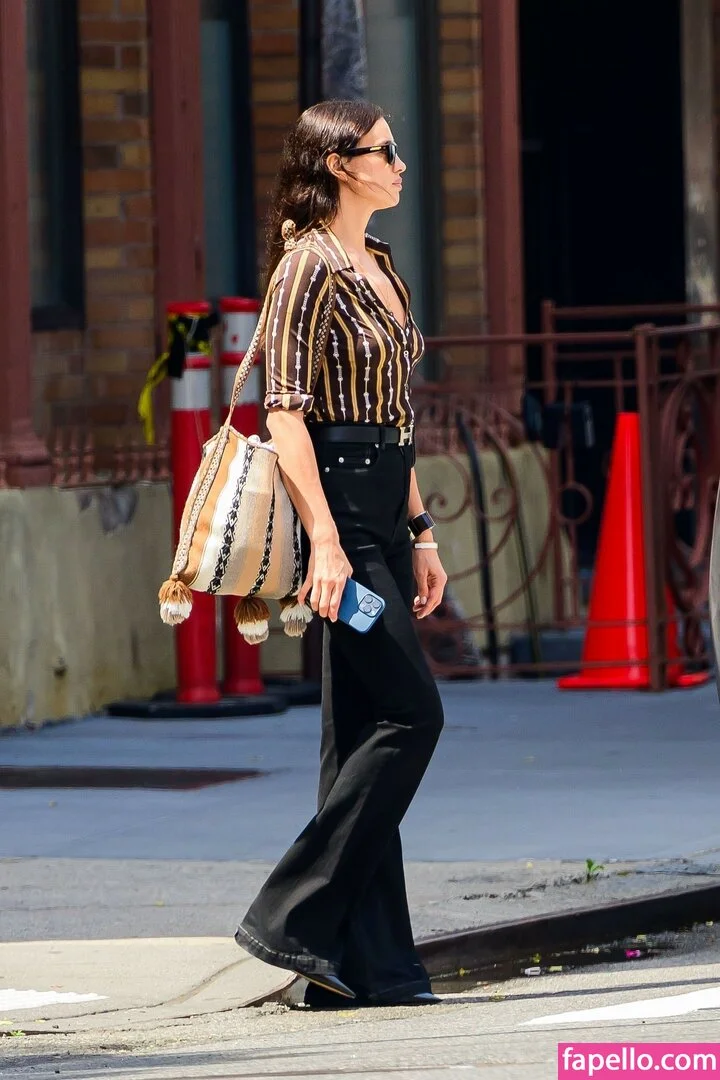 Irina Shayk Onlyfans Photo Gallery 