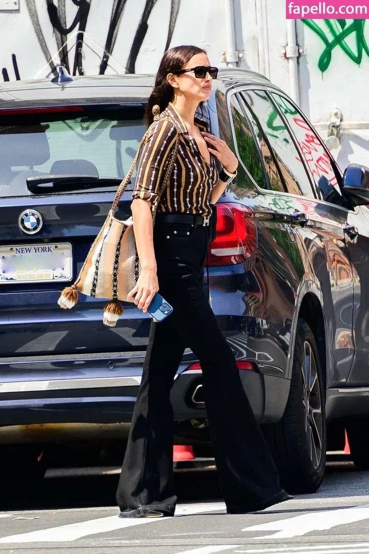 Irina Shayk Onlyfans Photo Gallery 