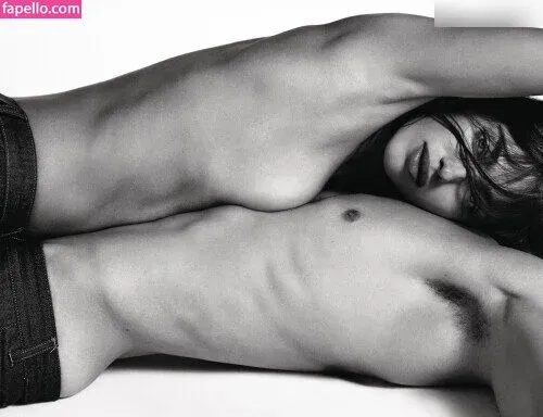 Irina Shayk Onlyfans Photo Gallery 