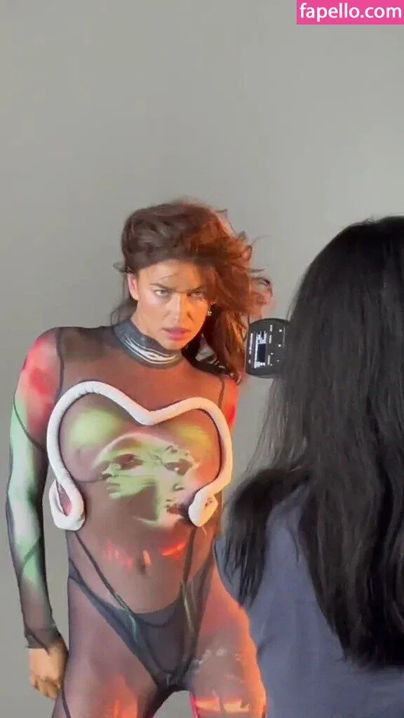 Irina Shayk Onlyfans Photo Gallery 