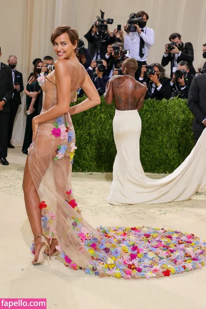 Irina Shayk Onlyfans Photo Gallery 