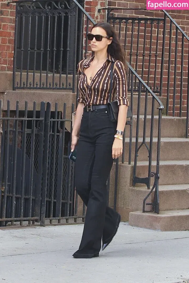 Irina Shayk Onlyfans Photo Gallery 