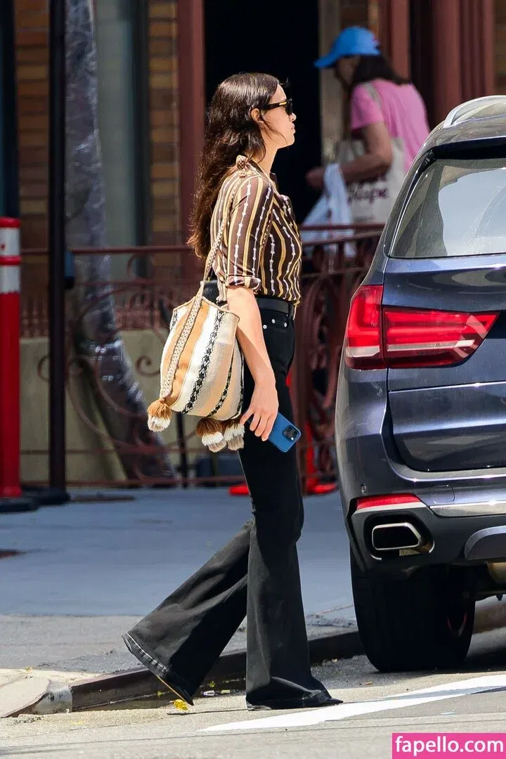 Irina Shayk Onlyfans Photo Gallery 