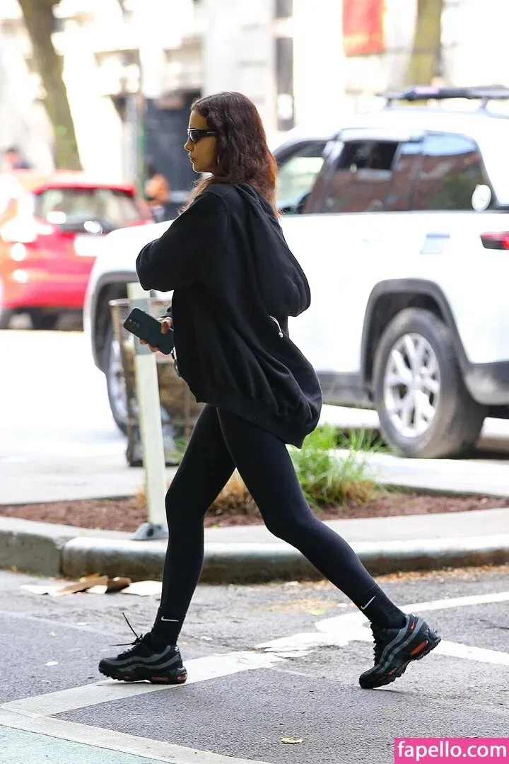 Irina Shayk Onlyfans Photo Gallery 