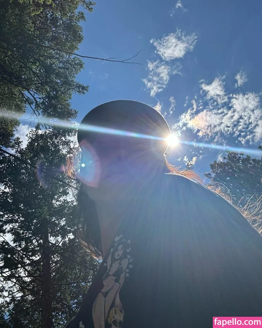 Irina Shayk Onlyfans Photo Gallery 