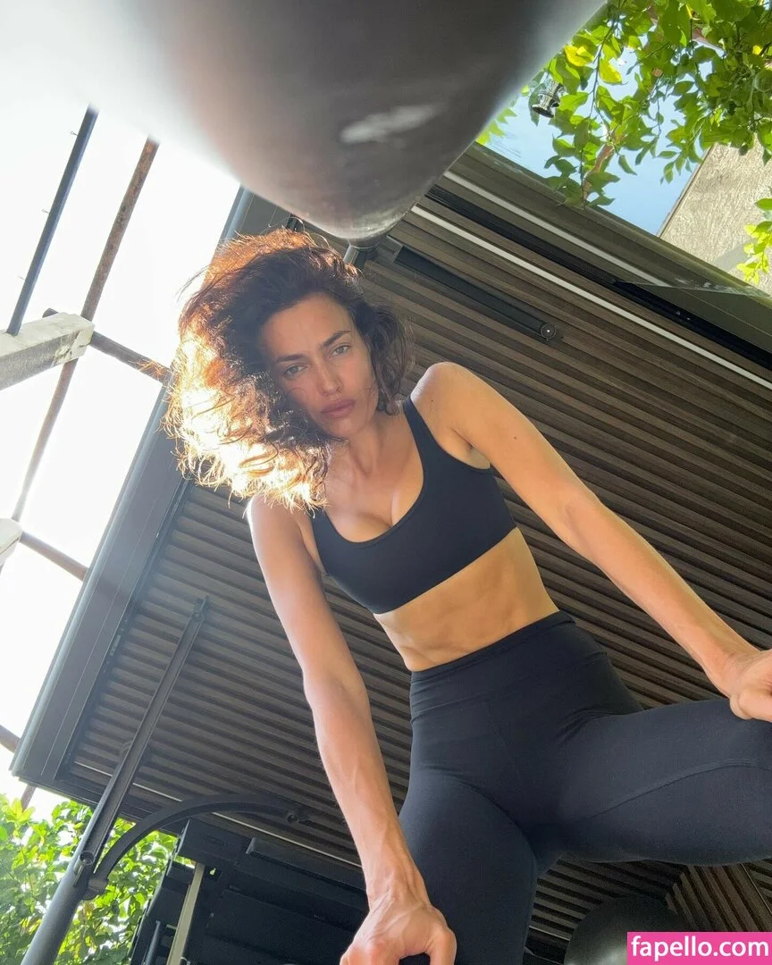Irina Shayk Onlyfans Photo Gallery 